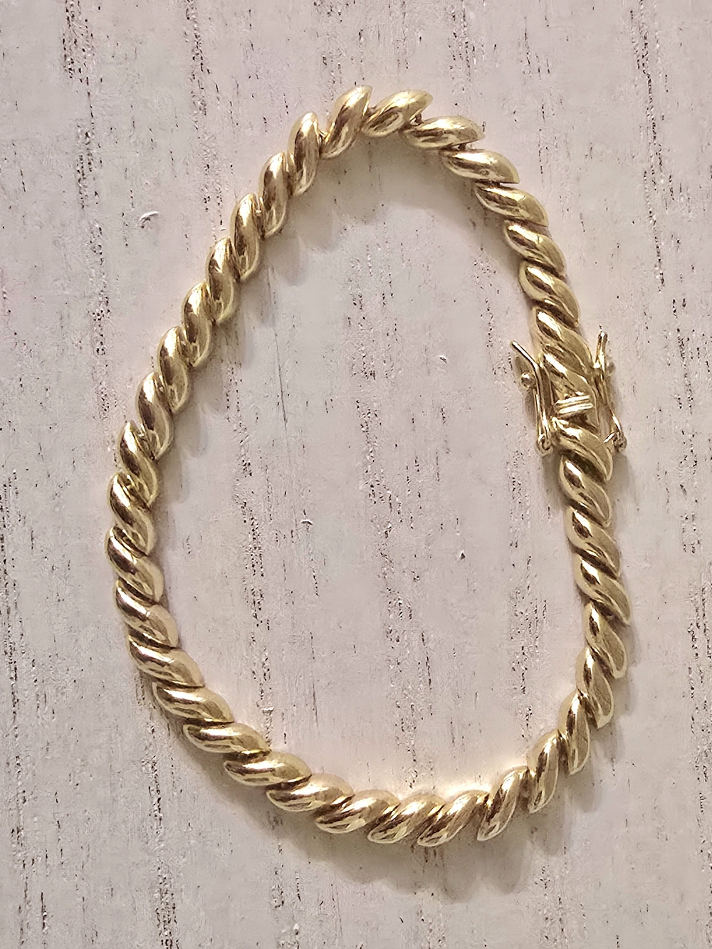 Anthropologie Shiny Gold Twisted Rope Bracelet - Picture 2 of 2